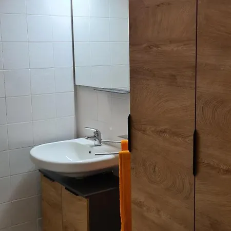 Apartment Viale Tirano